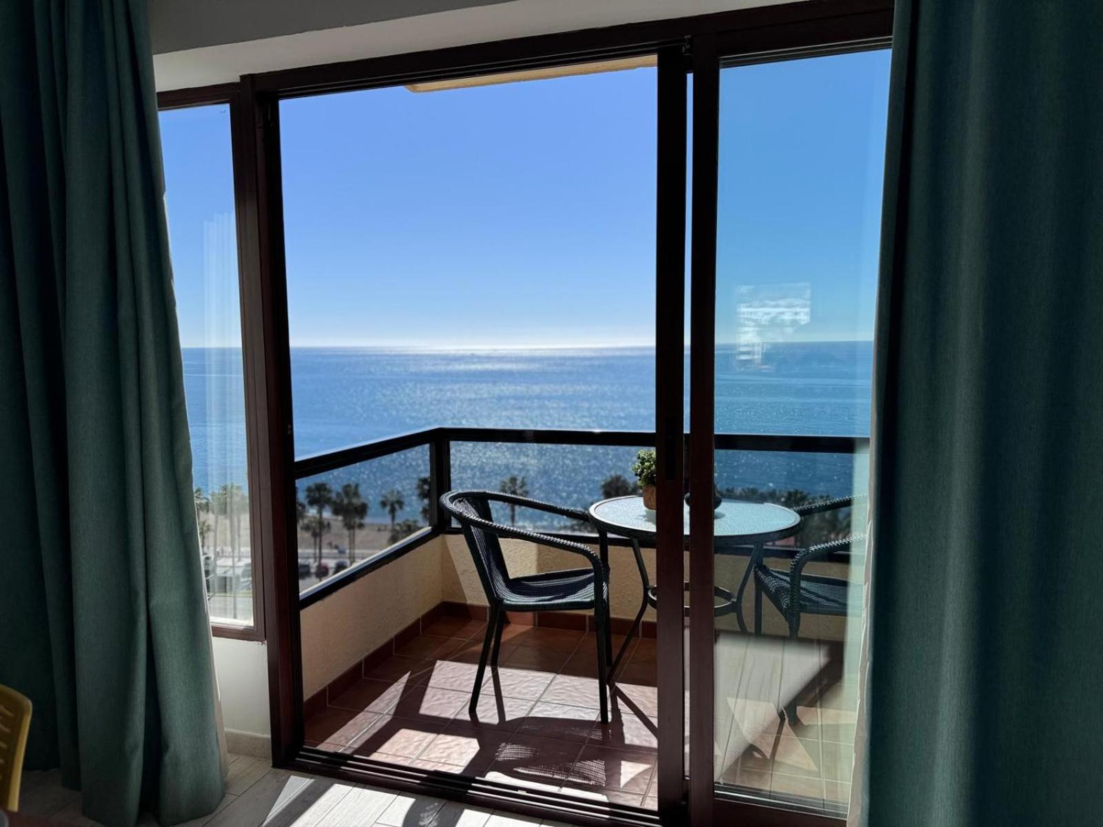 Aloha Playa Studio Sea Views Benalmádena Exteriör bild