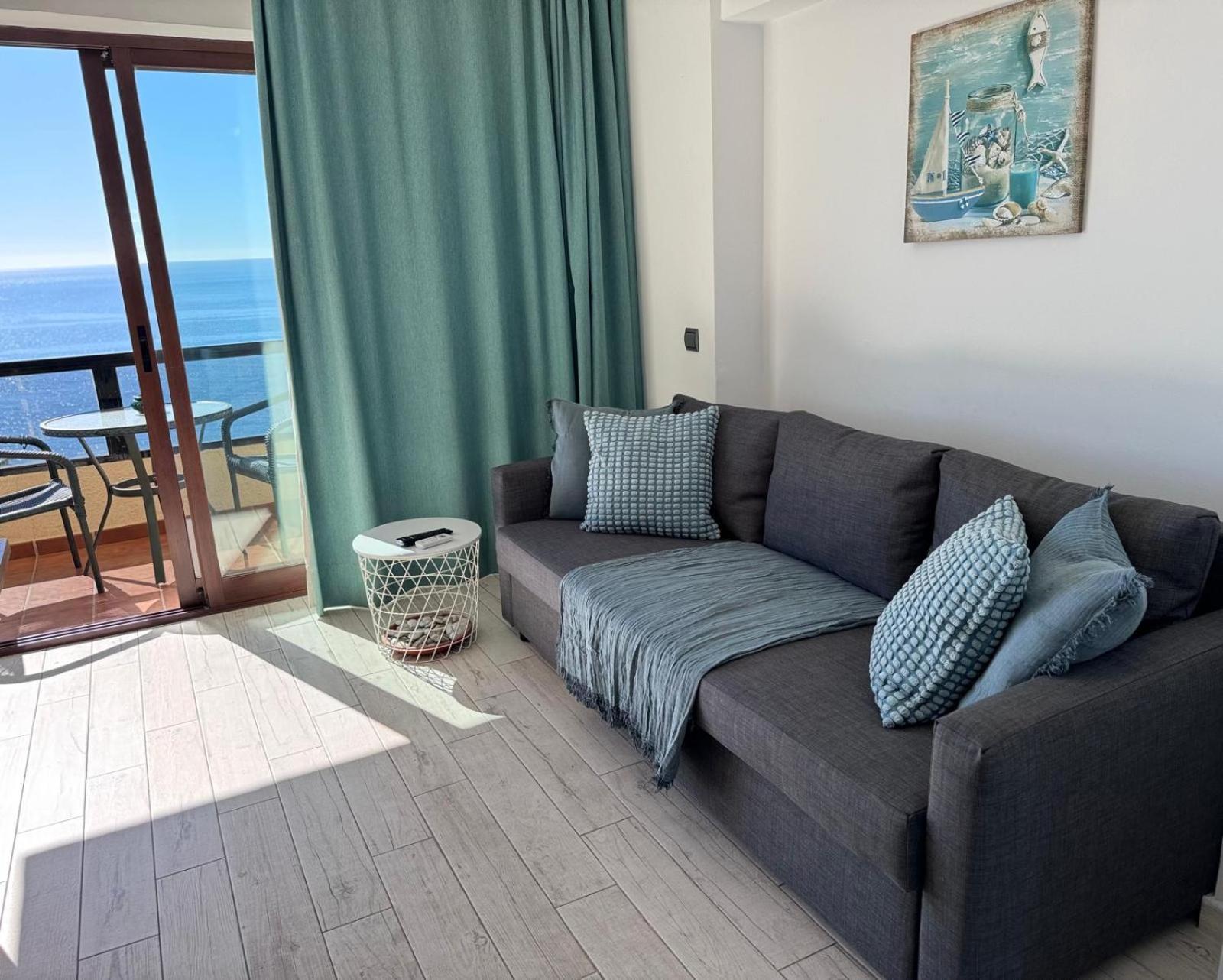 Aloha Playa Studio Sea Views Benalmádena Exteriör bild